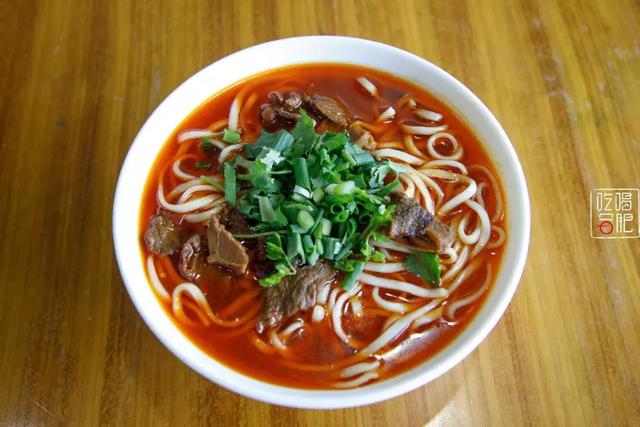 合肥开了22年的专业牛肉汤店，原来老板是淮南人