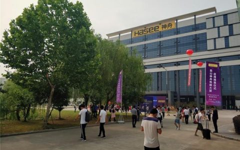 昆山神舟电脑怎么样，神舟笔记本精盾系列怎么样
