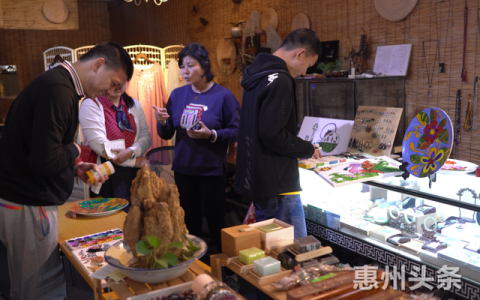徐嘉诚这名字怎么样，徐嘉诚这名字怎么样女孩