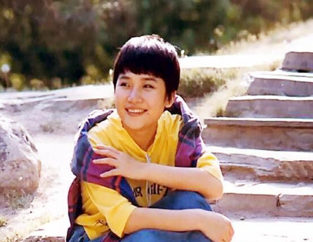 歌手李娜出家26年：孤单老母曾心痛流泪，现在老人过得怎样？