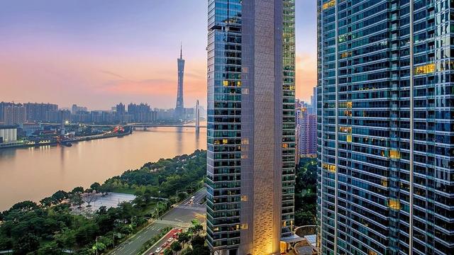 海德公园一号设计师中国首秀，这套珠江150米天际的房子有多好
