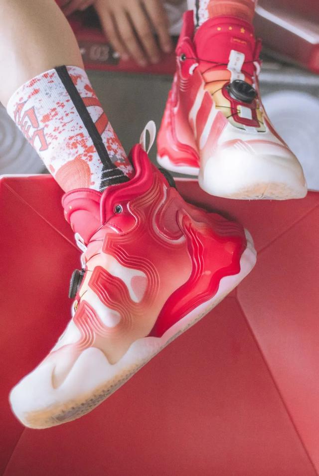 国庆球鞋推荐！不穿AJ和Yeezy，这7款「中国风」球鞋照样很酷