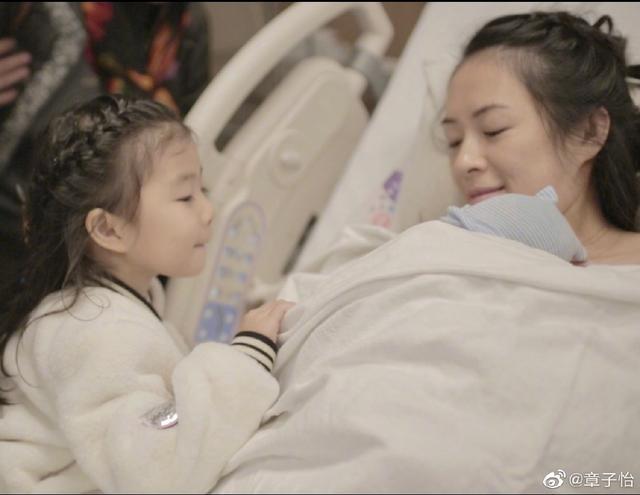 章子怡二胎顺利产子，预计费用高达20万，豪华产房疑似曝光