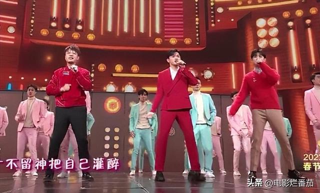 春晚收视率出炉，近24%创四年最高，王宝强、杨紫小品造收视高峰