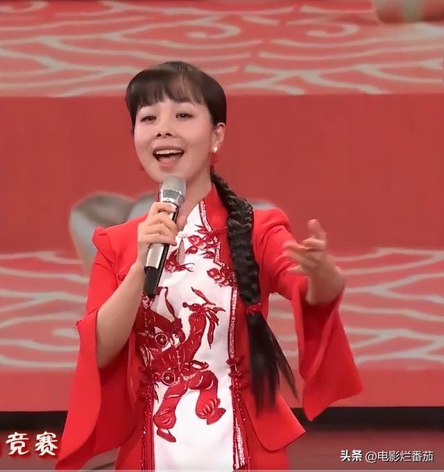 春晚收视率出炉，近24%创四年最高，王宝强、杨紫小品造收视高峰