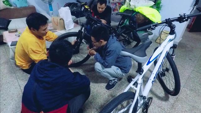 人生一定要骑一次川藏线，用骑行去体会远方，感受旅行的最高境界