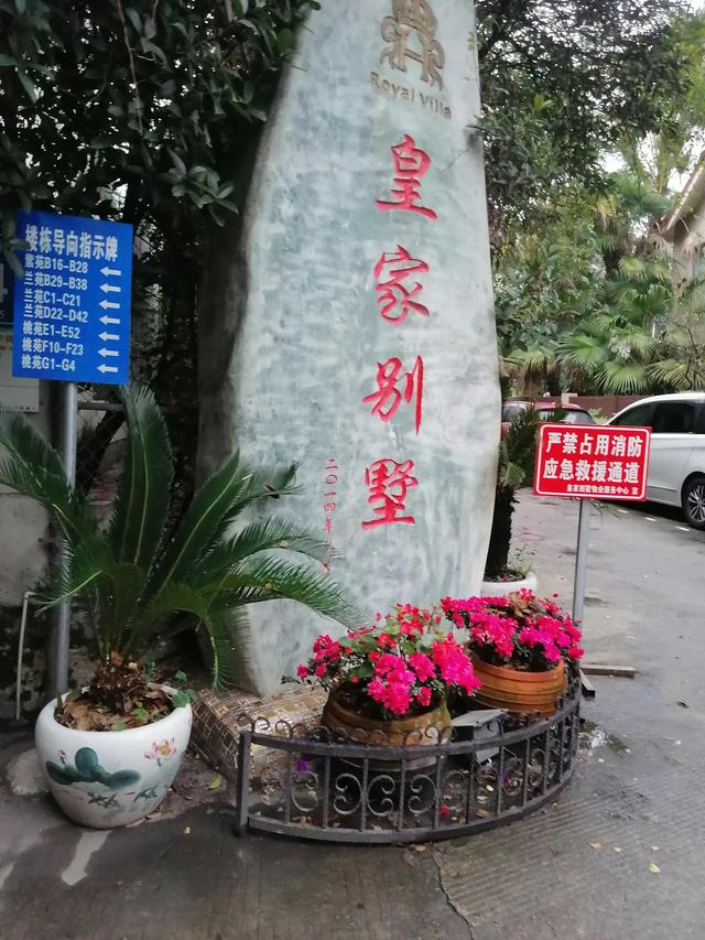人生一定要骑一次川藏线，用骑行去体会远方，感受旅行的最高境界