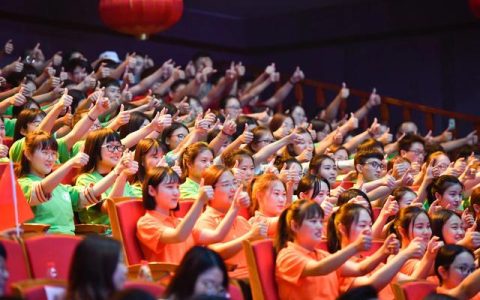 三好挖掘机配件怎么样，2020年河南最美大学生