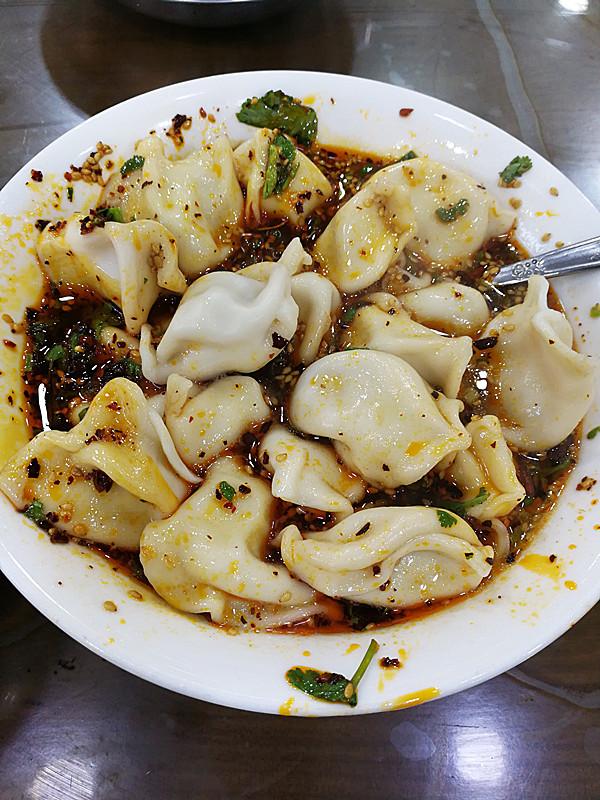 来西安别再说回民街没有美食！去对这些地方才能吃到地道西安美食