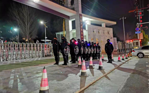 怒江学校(怒江学校太阳能热水器维修)