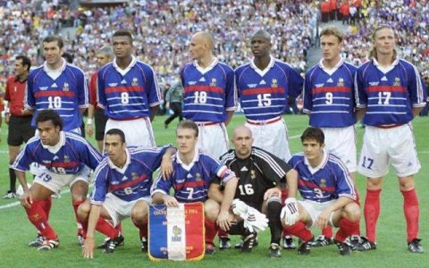 2001年联合会杯足球赛精彩瞬间回顾