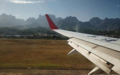 宝峰t1怎么样，张家界门票多少钱一个人玻璃桥 天门山