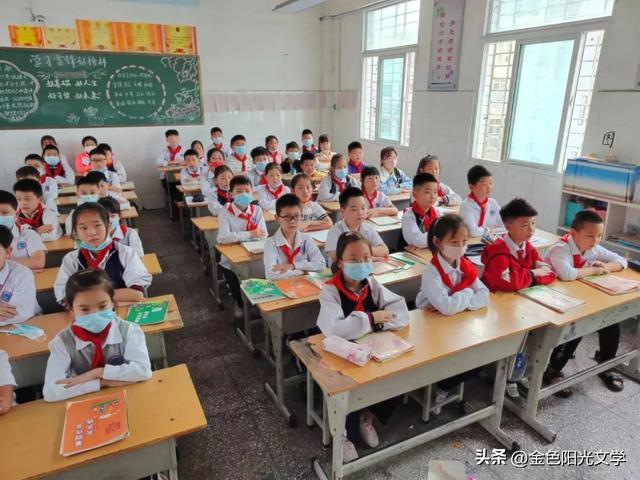 《开学啦》《更上一层楼》《加油》《跟丢了》