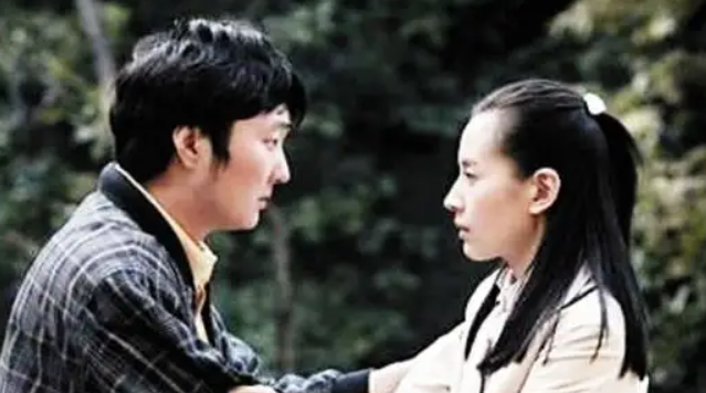 离婚9年后，再看董洁潘粤明的婚姻，毁掉董洁的不仅仅是出轨