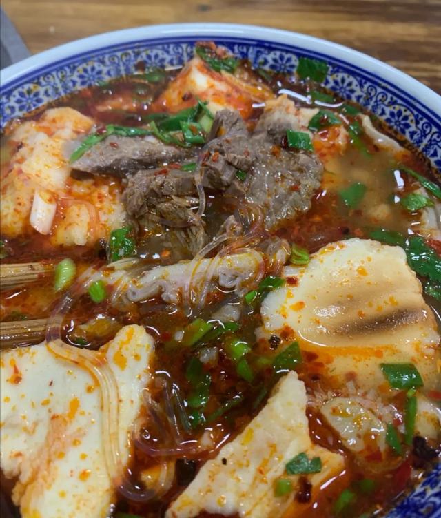 来西安别再说回民街没有美食！去对这些地方才能吃到地道西安美食