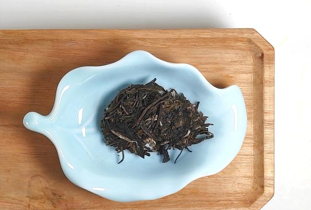 新特沱新配方？下关2023特级沱茶评测，布朗易武能否给特沱加持？
