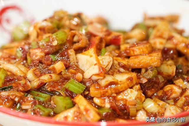 乌鲁木齐米粉合辑丨我好想你，爆辣鸡肉炒米粉