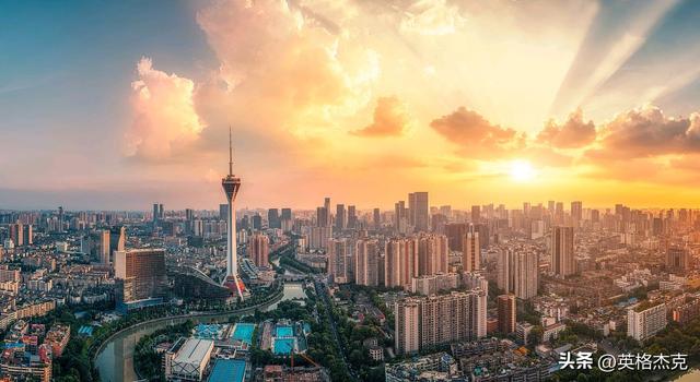 中国超大城市面积排名，北京第2，深圳第8，成都比两个上海还大