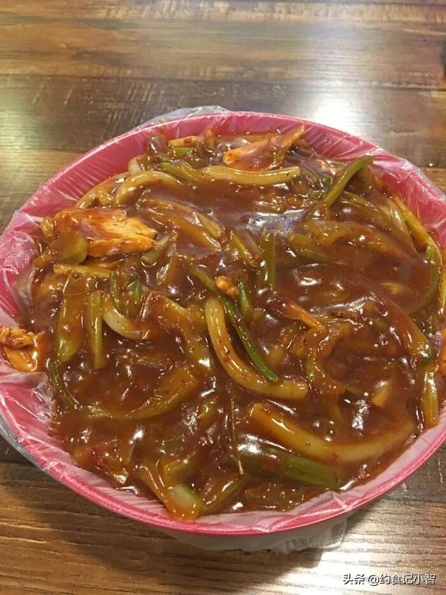 乌鲁木齐米粉合辑丨我好想你，爆辣鸡肉炒米粉