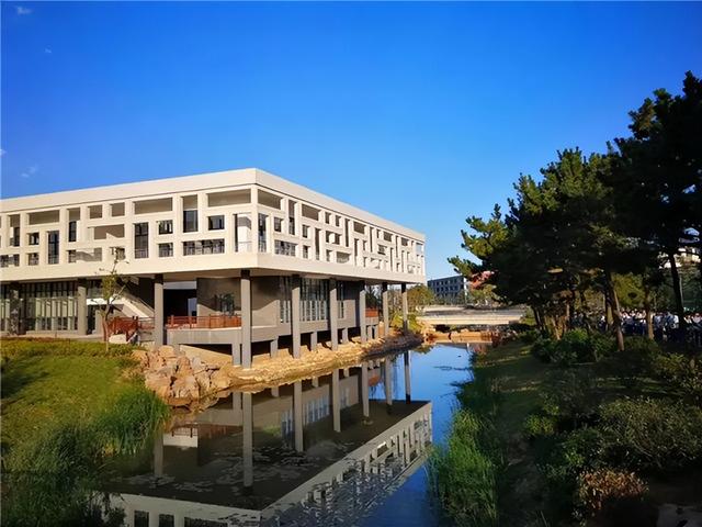 威海市职业中等专业学校2022年计划招生2082人