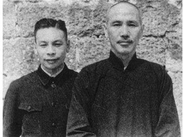 从蒋家太子到情报头子，蒋经国如何斗法毛人凤，掌控国民党大权？