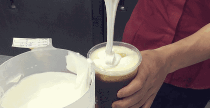 内幕还是曝光？赞茶奶茶店奶盖配方大揭秘！