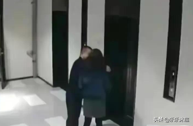 太乱了，河南周副书记与多名女性发生关系，陈区长的事儿更过分
