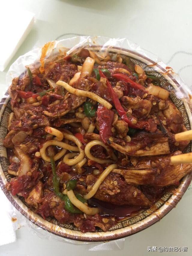 乌鲁木齐米粉合辑丨我好想你，爆辣鸡肉炒米粉