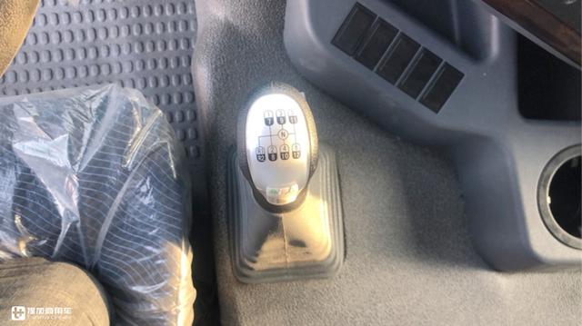 渣土自卸王者车型豪沃7，迎来升级款，“潍柴豪沃”终于回来了