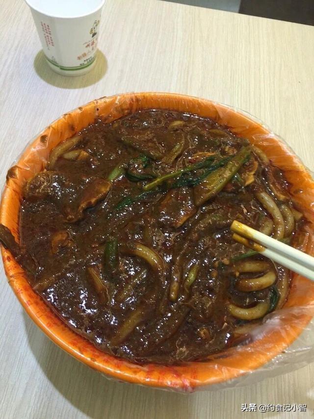 乌鲁木齐米粉合辑丨我好想你，爆辣鸡肉炒米粉