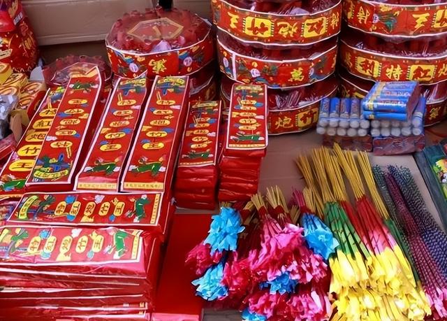 今年春节将取消“禁放令”，允许燃放烟花爆竹？权威回应来了