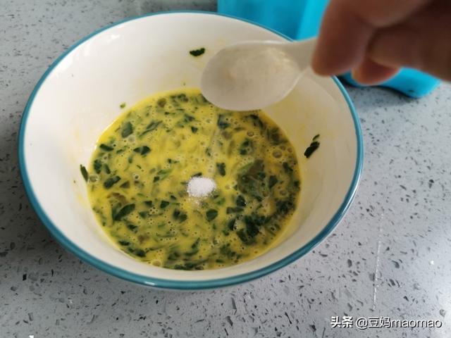 野菜苜蓿的两种吃法，忆苦思甜，致敬最美劳动者