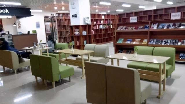 美翻了！大学之大，在大师，也在图书馆。河南高校图书馆大比拼