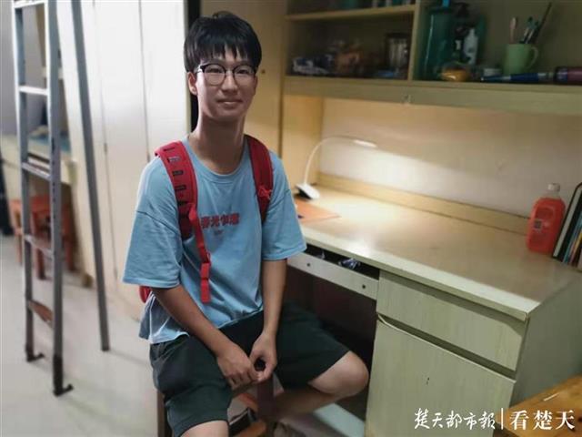 男生最稀罕高校开学了，学前教育专业逐渐受男生欢迎