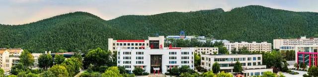 山东医学高等专科学校2944名应届毕业生升入本科