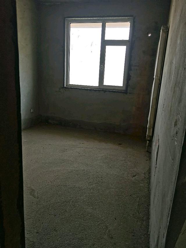 临沭县爱琴海三居室，已自降8万，降价通知