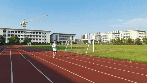 杭州4名男生乘运-20去上学！网友刷屏：狠狠羡慕了！他们来自这些高中，梦想是这样实现的