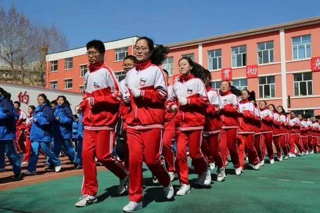 非凡十年 吉林市交上满意“教育答卷”