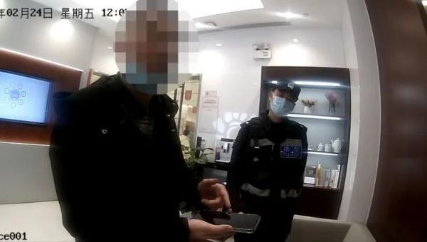 男子**被骗！竟然还收到了7笔转账……