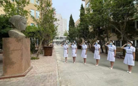 护士学校(护士学校录取分数线是多少)