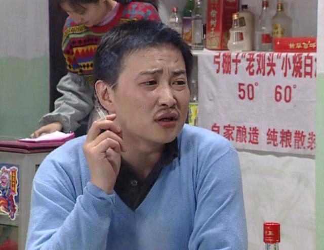 “牛小伟”吕小品：娶舞蹈老师，结婚11年无绯闻，事业家庭两不误