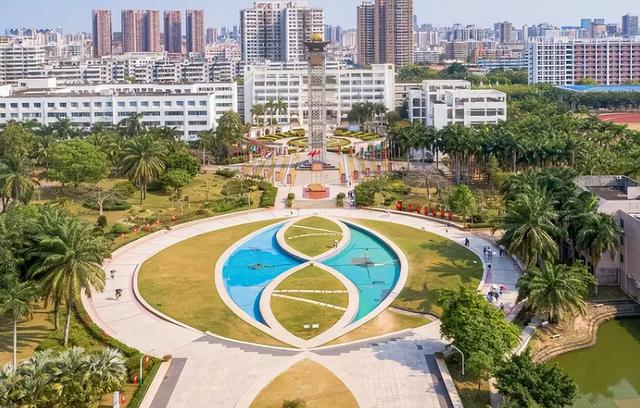 医学考研国家线5年来最低，多个专业下降，医学生还有好消息传来