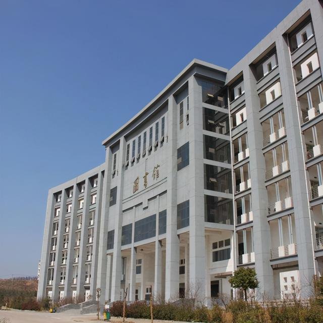 美翻了！大学之大，在大师，也在图书馆。河南高校图书馆大比拼