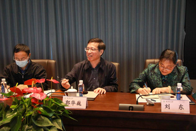 主题教育 | 省社科联党组书记郭华巍一行赴浙江理工大学开展专题调研