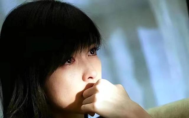 女人在被强奸的过程中，大声呼救，这样对保护自己有利吗？