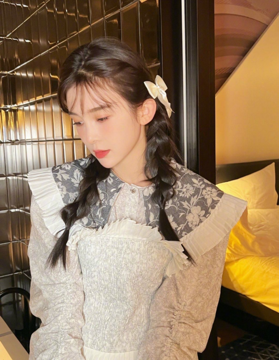 拿捏高段位茶艺大师的反差精髓，赵樱子的颜值和演技撑起来了