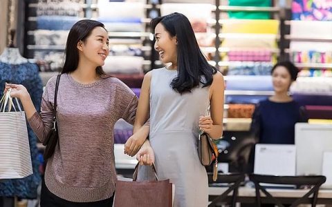 北极绒的衣服怎么样，哪些服装品牌是卖吊牌的