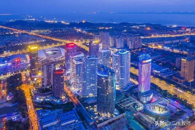 看到“中南”二字，你首先想到哪个城市里的哪一所大学？