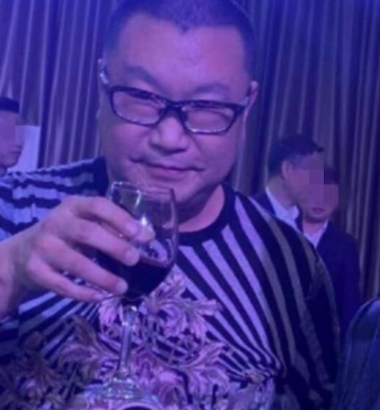 尹相杰四处走穴不耽误长胖？曾因涉毒2次被抓，于文华称原谅他吧
