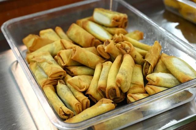 平顶山这家餐厅豪迈，29元自助，手工饺子、100多种菜品不限量